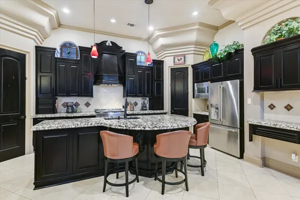 $1,195,000 | 1106 Sledge Drive, Austin, TX 78734