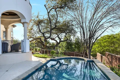 $1,195,000 | 1106 Sledge Drive, Austin, TX 78734