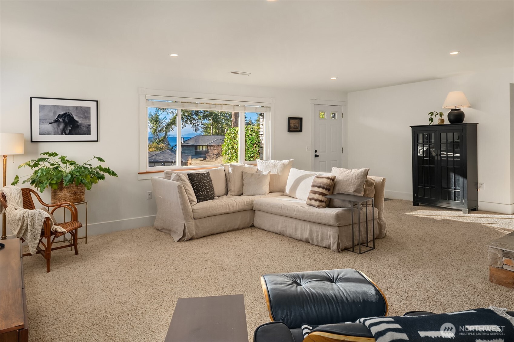 18666 Beverly Road Southwest Normandy Park, WA 98166 - Photo 27 of 38 Gallery Image 27