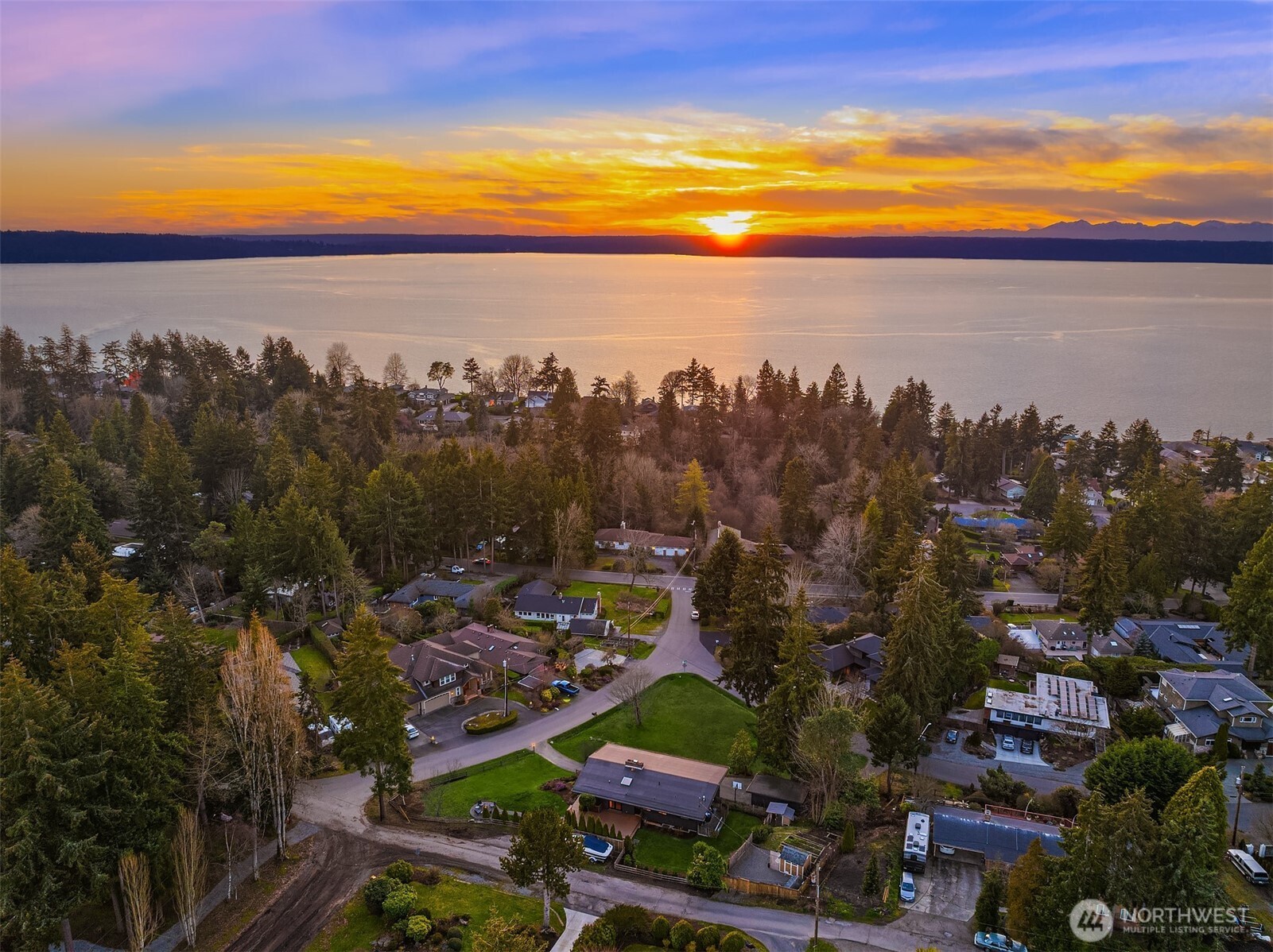 18666 Beverly Road Southwest Normandy Park, WA 98166 - Photo 36 of 38 Gallery Image 36