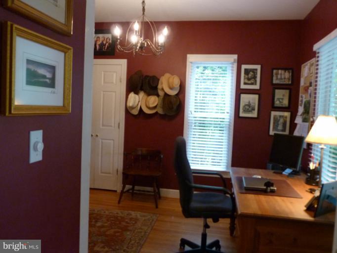 5986 Free State Road Marshall, VA 20115 - Photo 8 of 30 Interior (General)