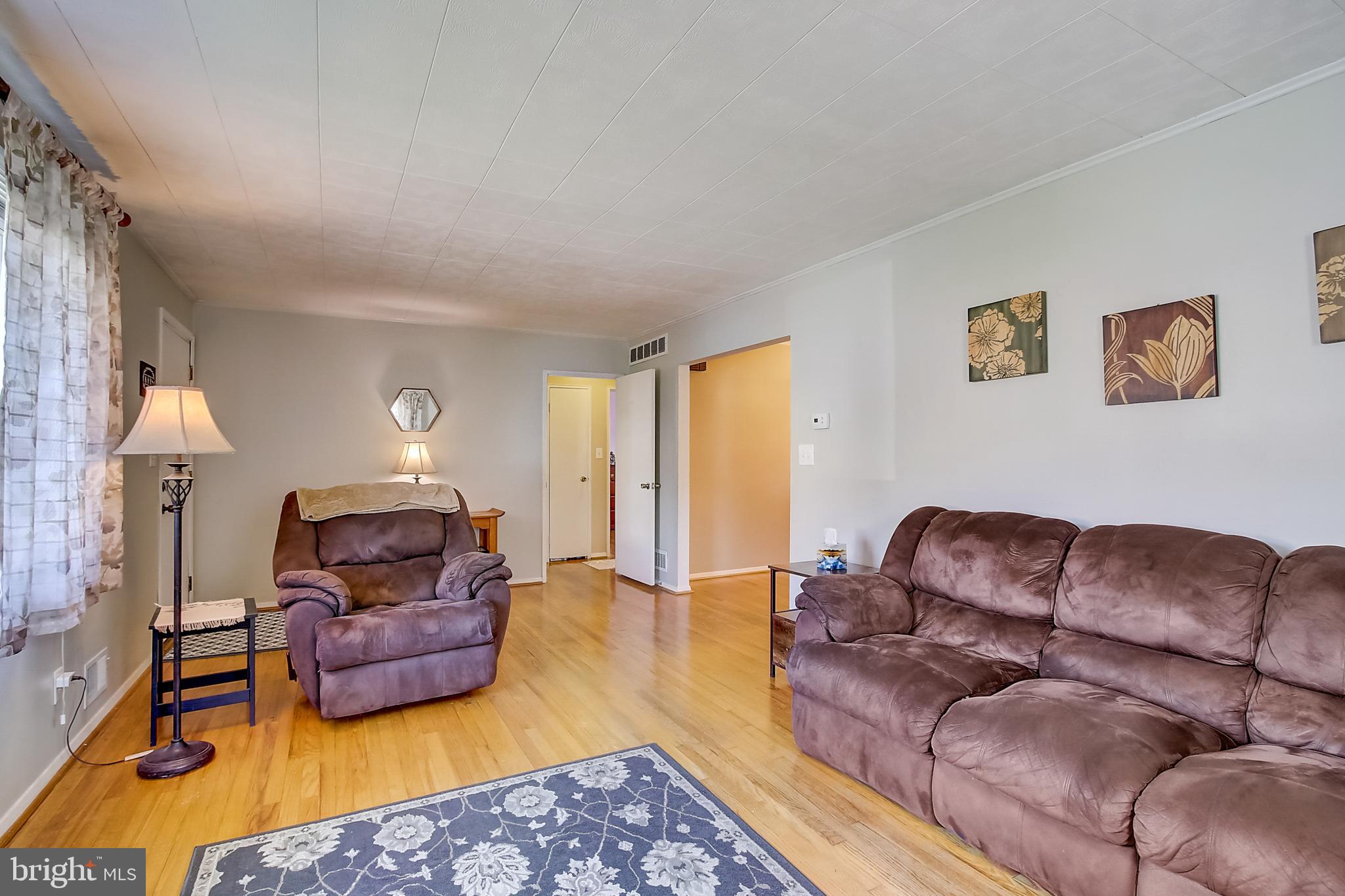 509 Cheddington Road Linthicum Heights, MD 21090 - Photo 6 of 31 Gallery Image 6