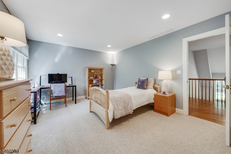 16 Trinity Place Warren, NJ 07059 - Photo 34 of 50 Gallery Image 34