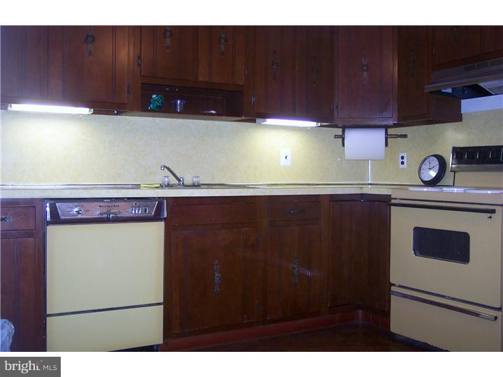 188 Ellisdale Road Allentown, NJ 08501 - Photo 4 of 12 Kitchen