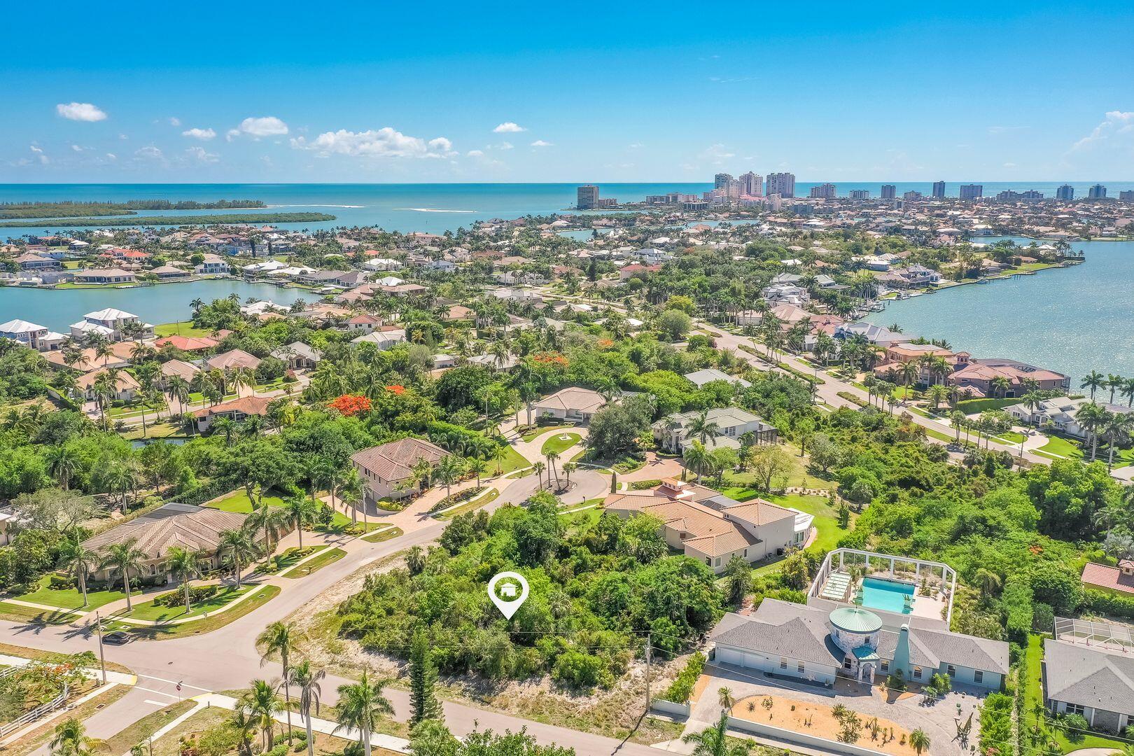790 Inlet Drive Marco Island, FL 34145 - Photo 7 of 14 a view of a city