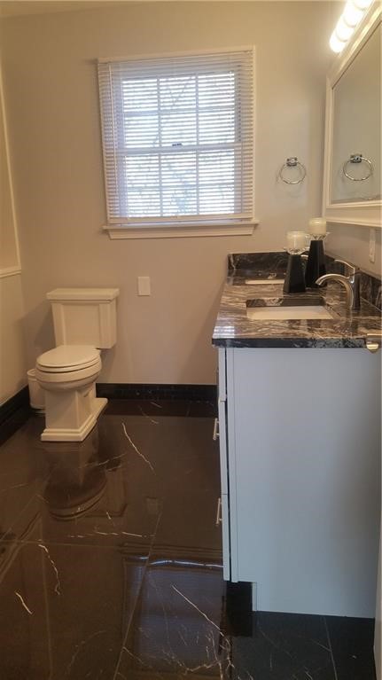 82 Red Hawk Drive Cranston, RI 02921 - Photo 13 of 23