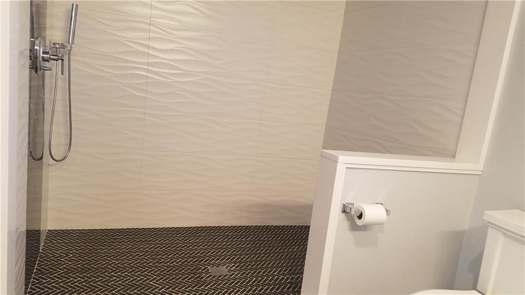 82 Red Hawk Drive Cranston, RI 02921 - Photo 14 of 23