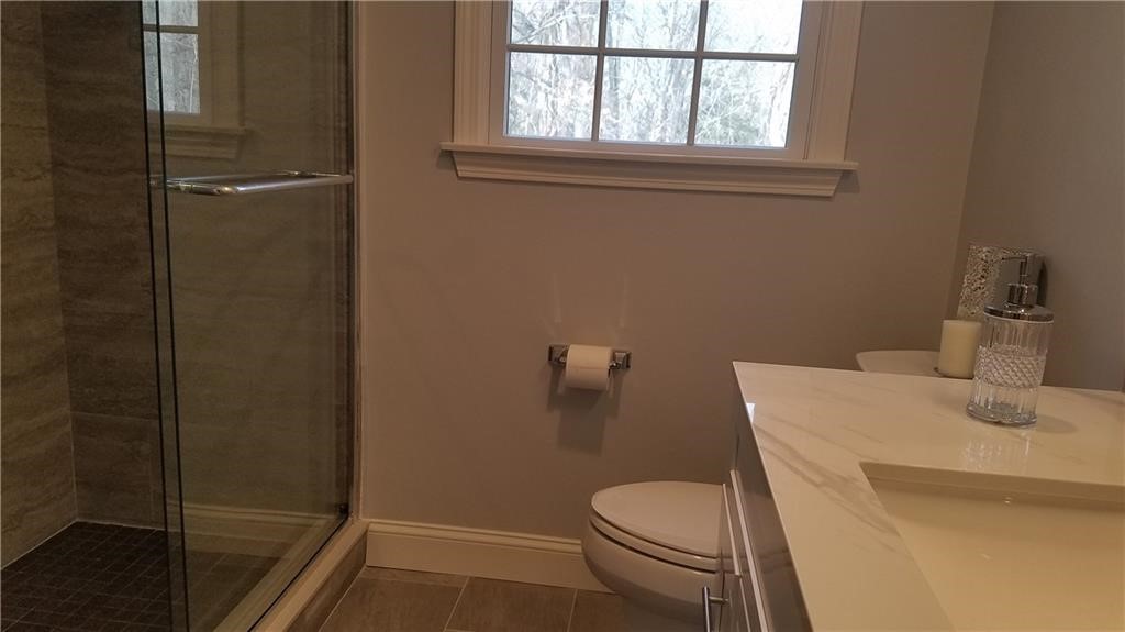 82 Red Hawk Drive Cranston, RI 02921 - Photo 15 of 23