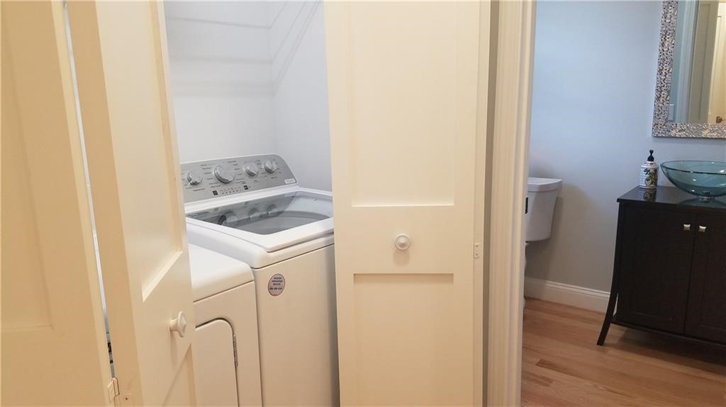 82 Red Hawk Drive Cranston, RI 02921 - Photo 9 of 23