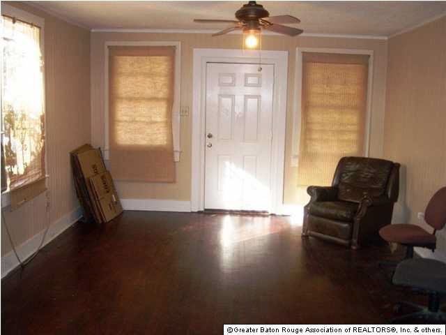 821 Iris Street Baton Rouge, LA 70802 - Photo 3 of 12