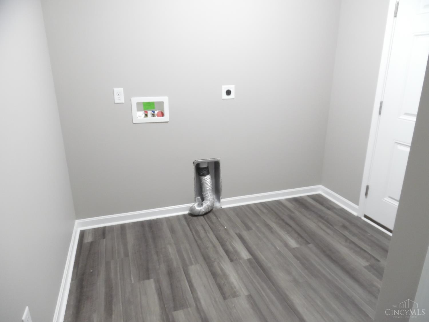 2156 Pumpkin Ridge Court Hamilton, OH 45013 - Photo 18 of 32 Gallery Image 18