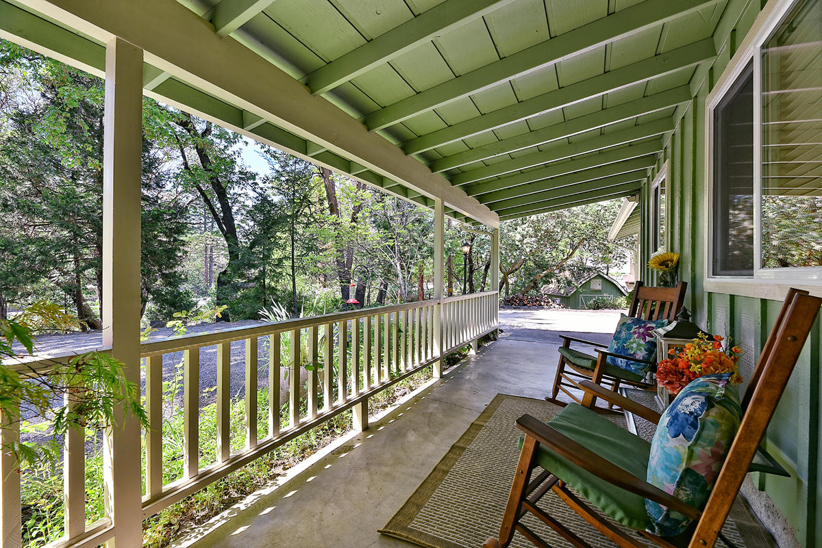 801 Upper Applegate Road Jacksonville, OR 97530 - Photo 8 of 40 DSC_7423