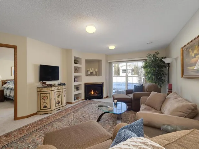 $529,900 | 14401 Flora Way, Apple Valley, MN 55124