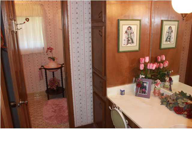 500 Country Club Road Florence, MS 39073 - Photo 19 of 24 Second Bath