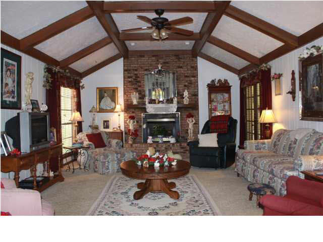 500 Country Club Road Florence, MS 39073 - Photo 8 of 24 Great Room