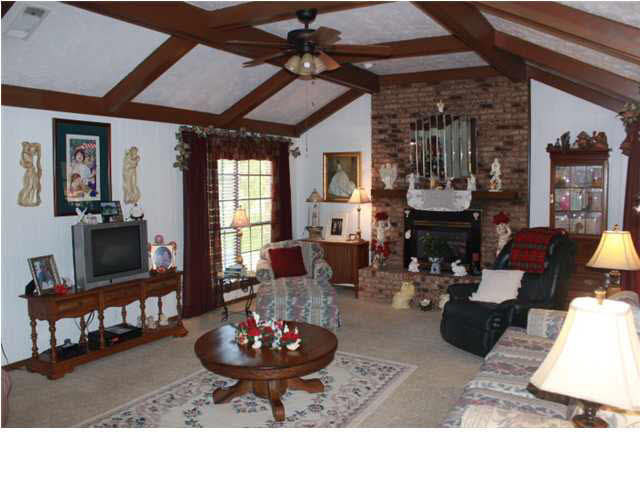 500 Country Club Road Florence, MS 39073 - Photo 9 of 24 Great Room