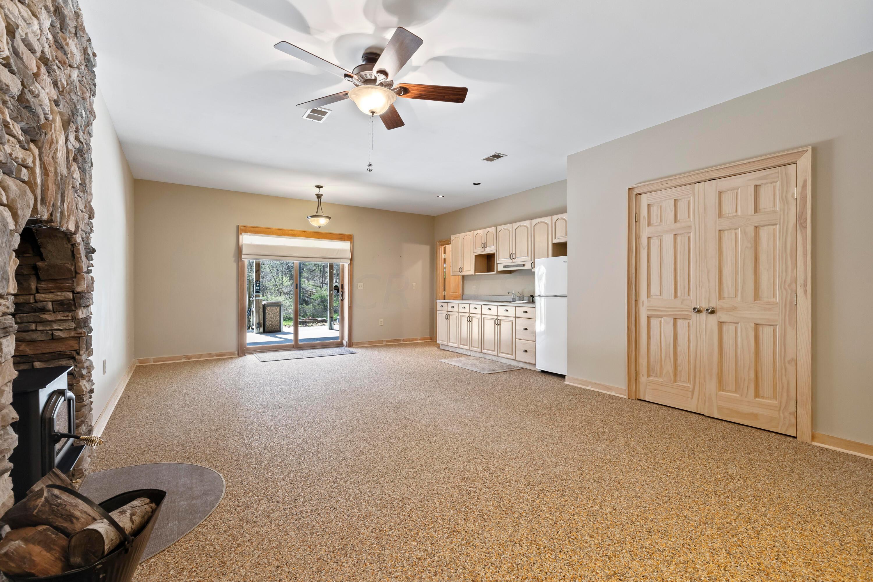 7700 Ballou Road Newark, OH 43056 - Photo 44 of 78 44. LL Rec Room