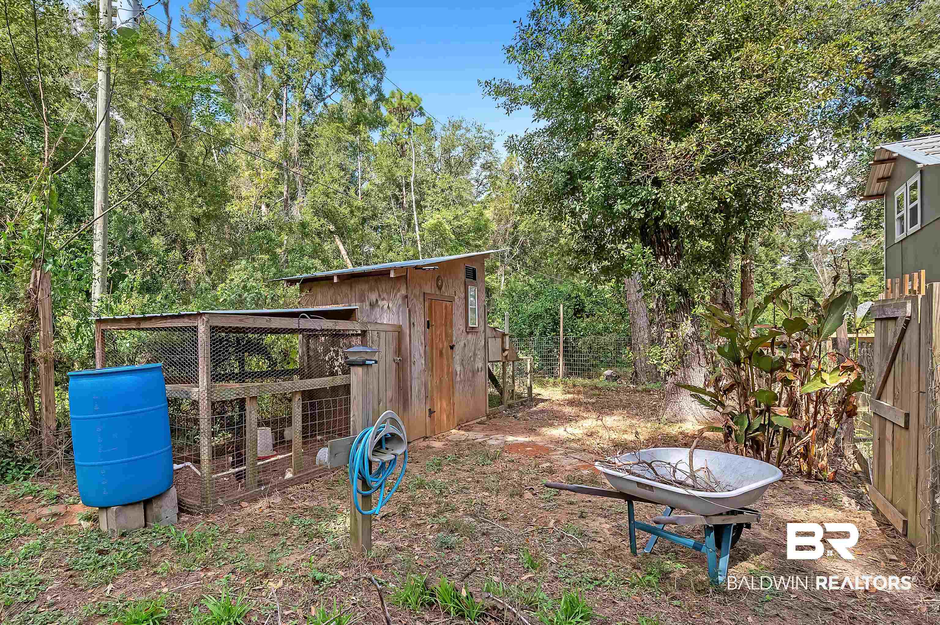 12245 Holly Street Magnolia Springs, AL 36555 - Photo 11 of 49 chicken coup