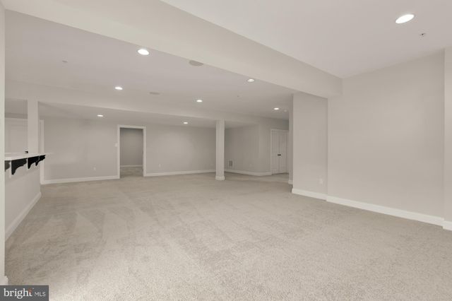 $2,195,000 | 12918 Briar Crk Court, Gaithersburg, MD 20878