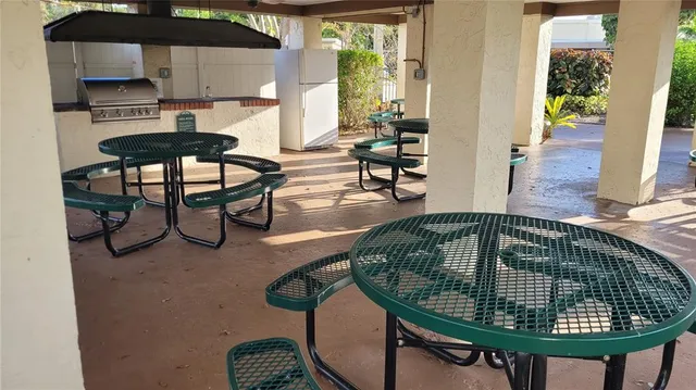 $115,000 | 5969 Terrace Park Drive North, Unit 305, St. Petersburg, FL 33709