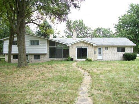 19760 Midway Road Southfield, MI 48075 - Photo 1 of 7 Front