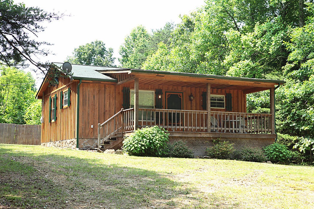 1447 War Ridge Road Ballard, WV 24918 - Photo 1 of 22 Gallery Image 1