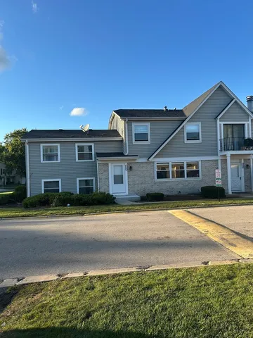 $264,500 | 2186 North Oakbrook Circle, Unit 2186, Palatine, IL 60074