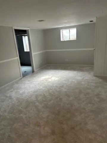 $264,500 | 2186 North Oakbrook Circle, Unit 2186, Palatine, IL 60074