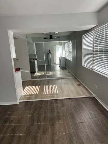 $264,500 | 2186 North Oakbrook Circle, Unit 2186, Palatine, IL 60074