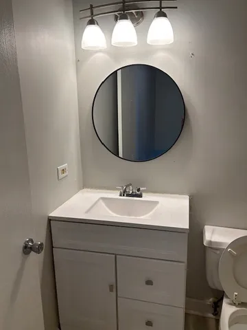 $264,500 | 2186 North Oakbrook Circle, Unit 2186, Palatine, IL 60074