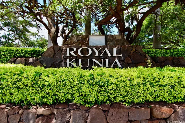 $920,000 | 94-797 Nolupe Street, Waipahu, HI 96797