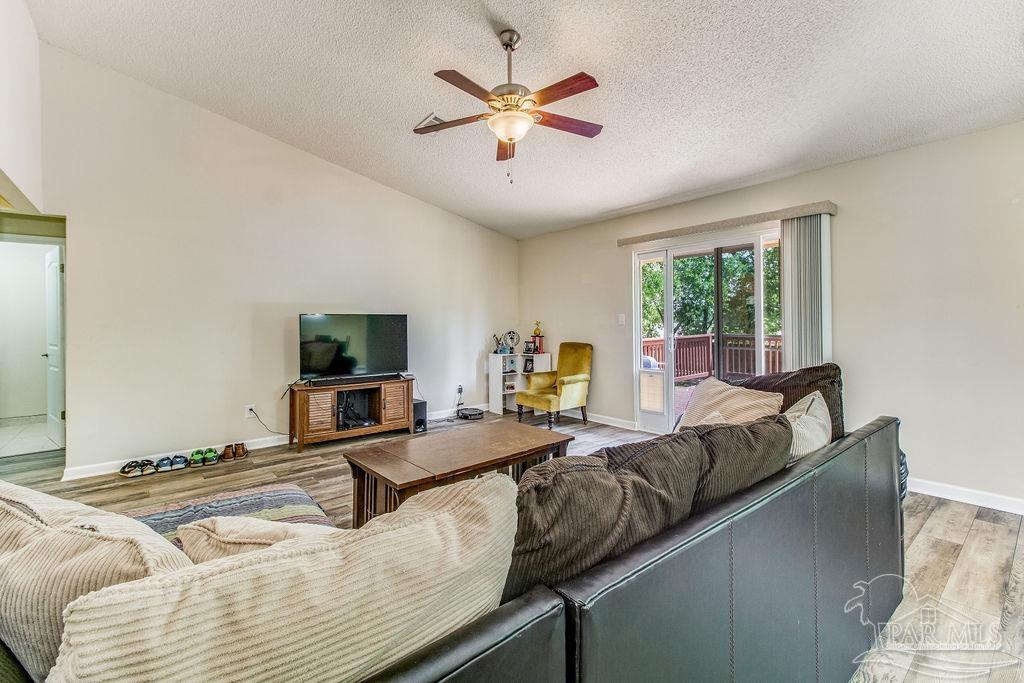 6730 Bellview Pines Road Pensacola, FL 32526 - Photo 17 of 48 Gallery Image 17