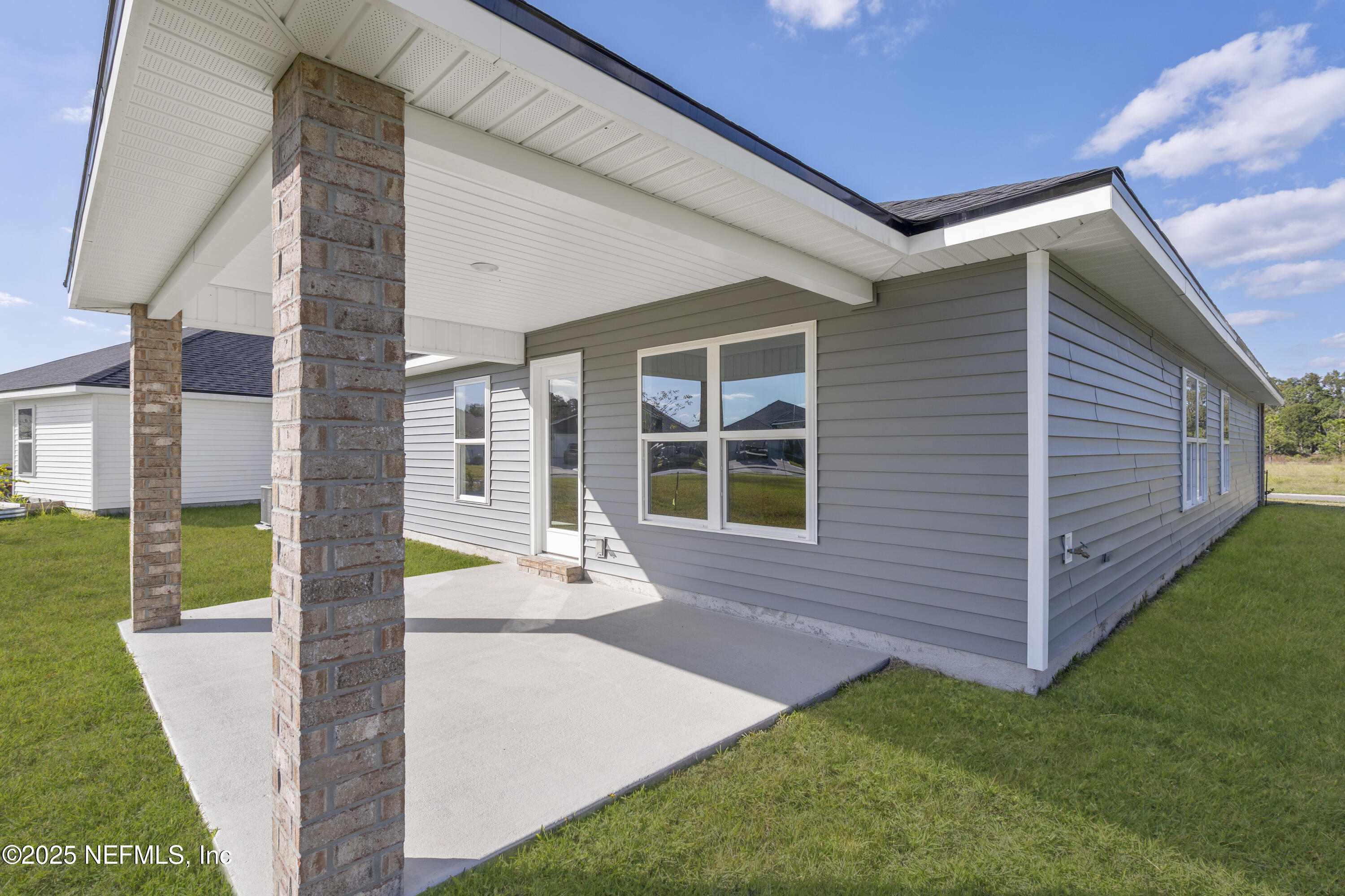 8390 Helmsley Boulevard Jacksonville, FL 32219 - Photo 7 of 24 Exterior Rear