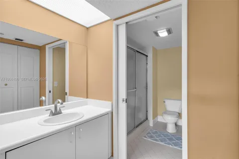 $199,000 | 550 Southwest 137th Avenue, Unit 208L, Pembroke Pines, FL 33027