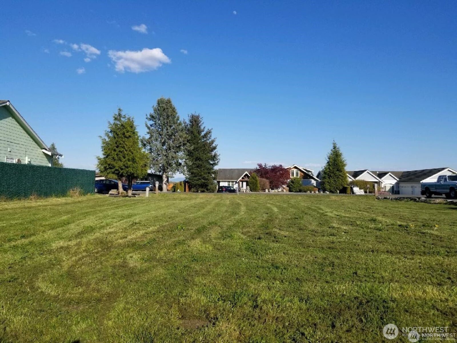 8127 Comox Road Birch Bay, WA 98230 - Photo 3 of 8