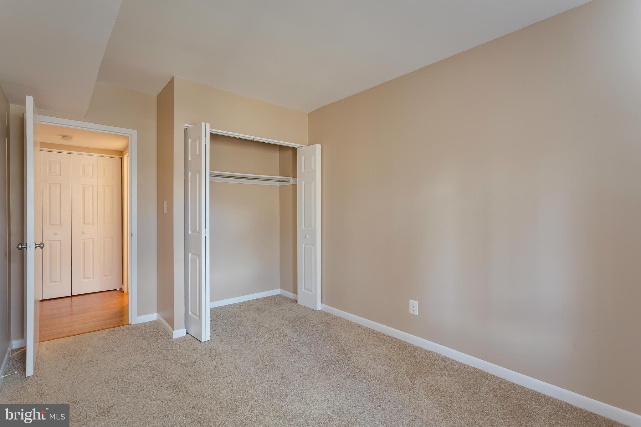 2257 Castle Rock Square, Unit 21C Reston, VA 20191 - Photo 25 of 27 Bedroom