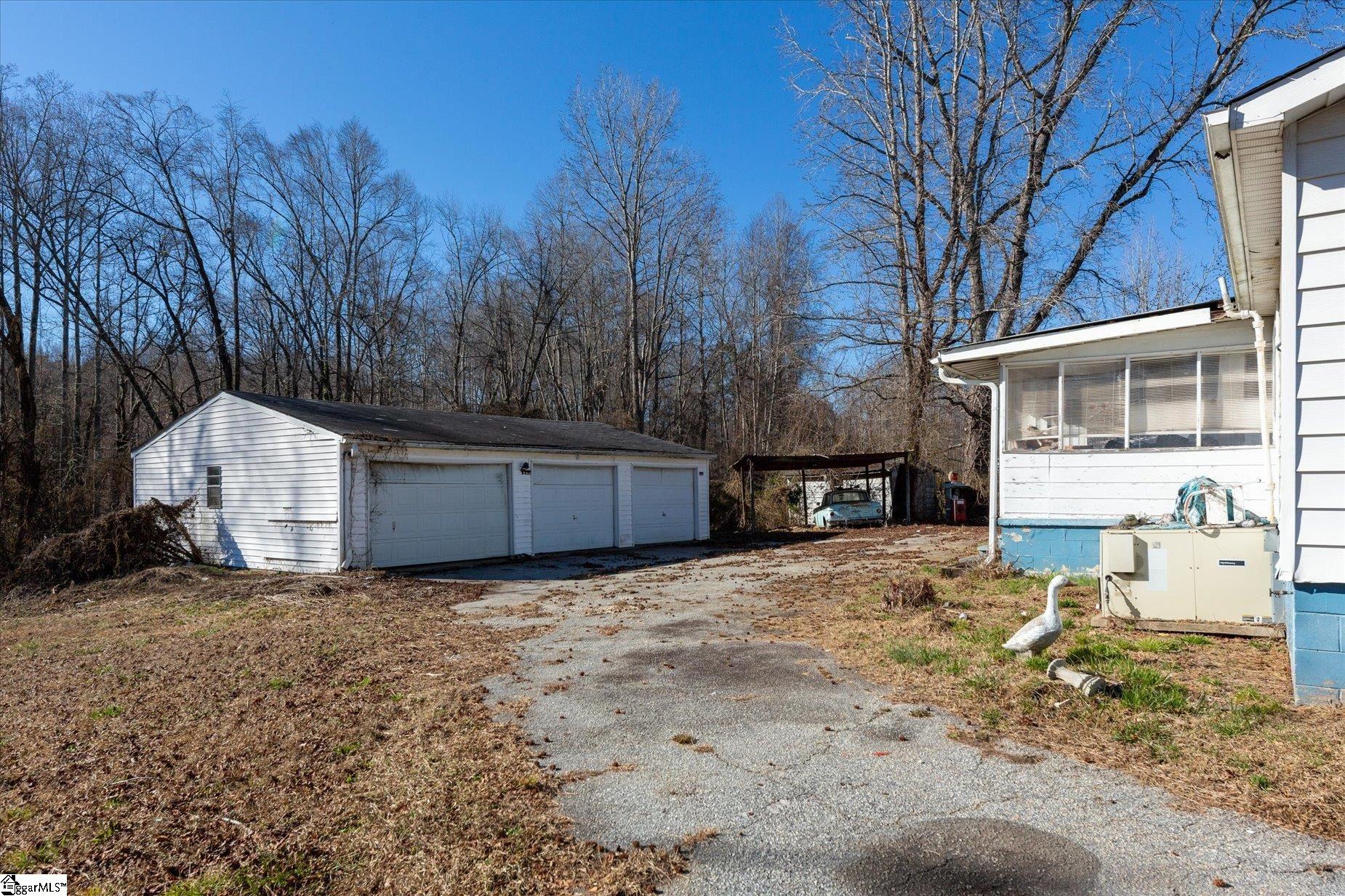 581 Flynn Road Greer, SC 29651 - Photo 22 of 25