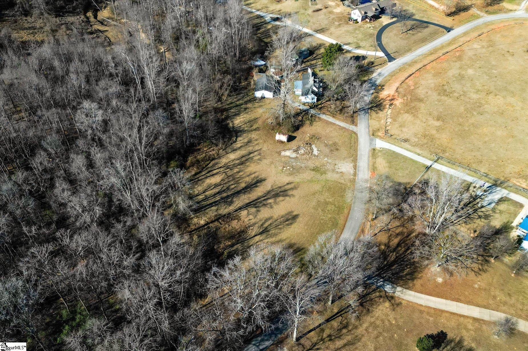 581 Flynn Road Greer, SC 29651 - Photo 9 of 25