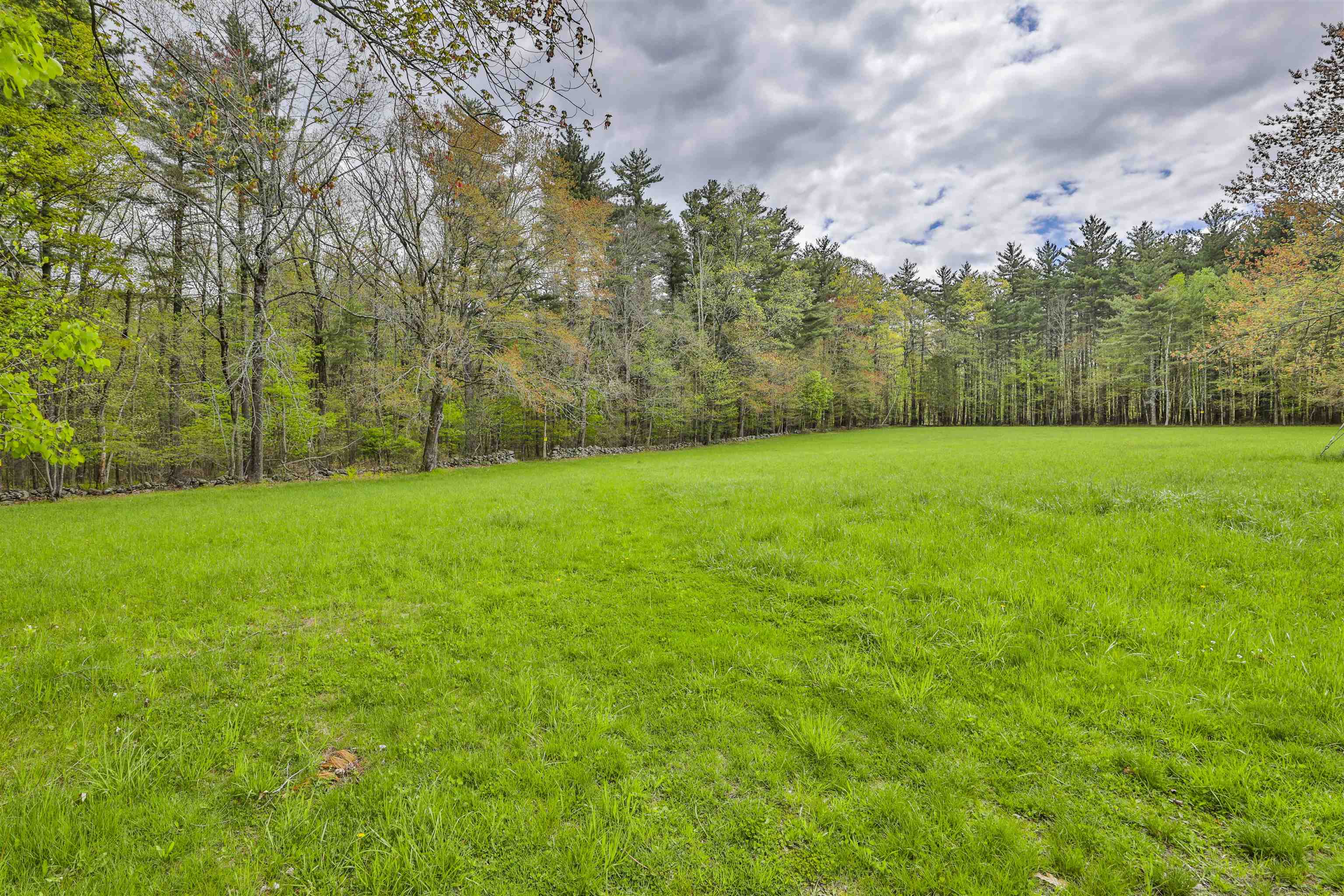 1 Featherbed Lane Derry, NH 03038 - Photo 31 of 46