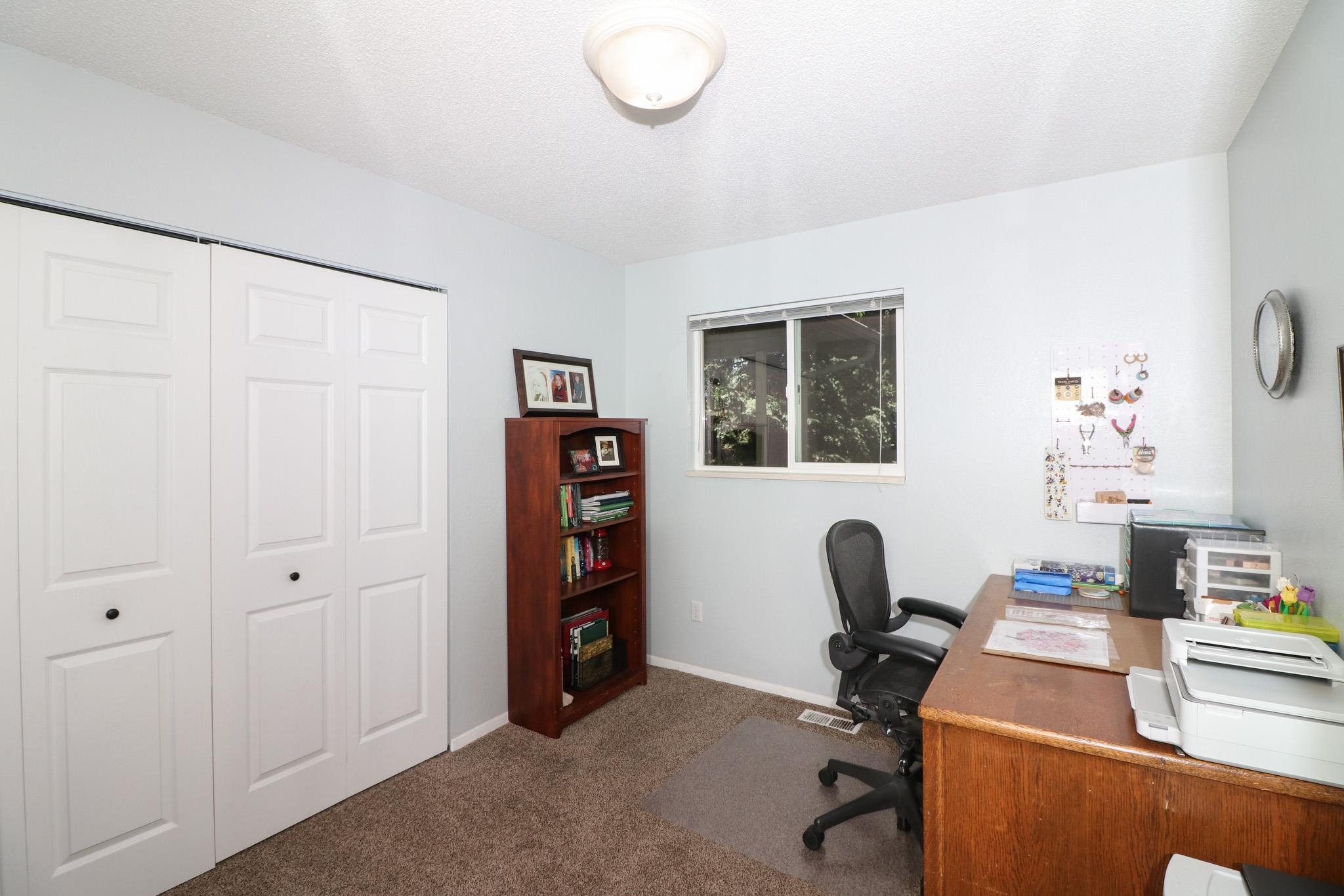 607-28 28 3/4 Road Grand Junction, CO 81506 - Photo 21 of 42 a view of workspace with a window