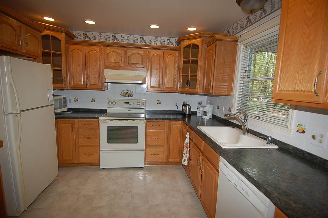4655 Timber Ridge Drive Cadillac, MI 49601 - Photo 7 of 41 1893079-6.JPG