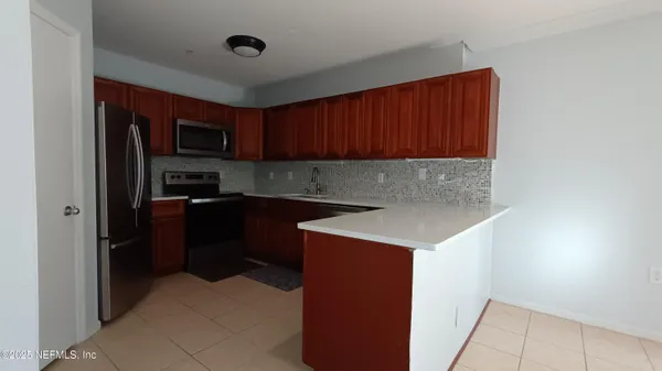 $1,895 | 1655 The Greens Way, Unit 2211, Jacksonville Beach, FL 32250