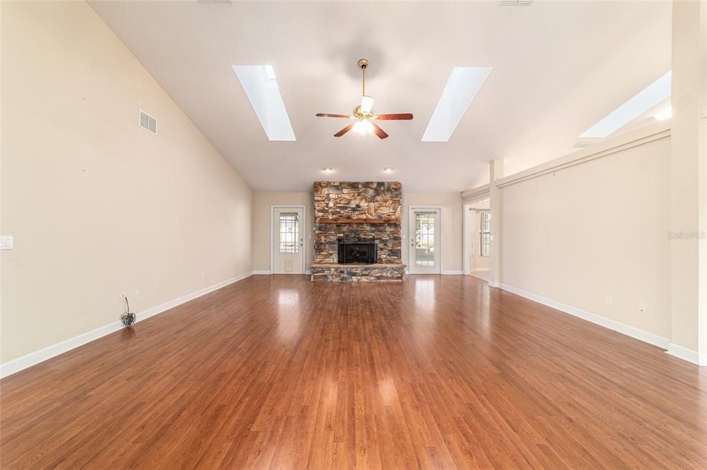 9611 Southwest 45th Avenue Ocala, FL 34476 - Photo 5 of 56