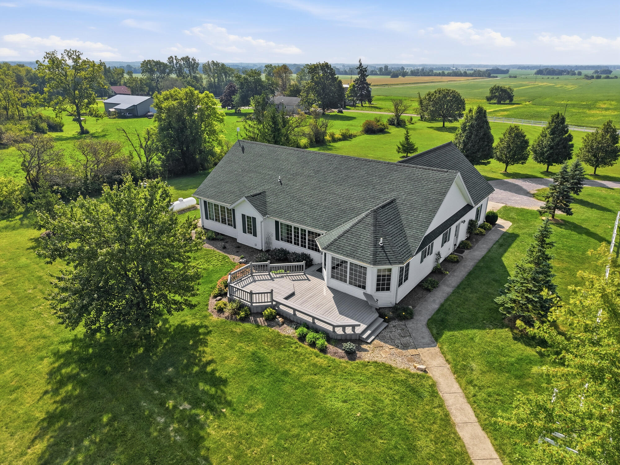 4747 Mcpheron Road Lima, OH 45804 - Photo 5 of 94 0024
