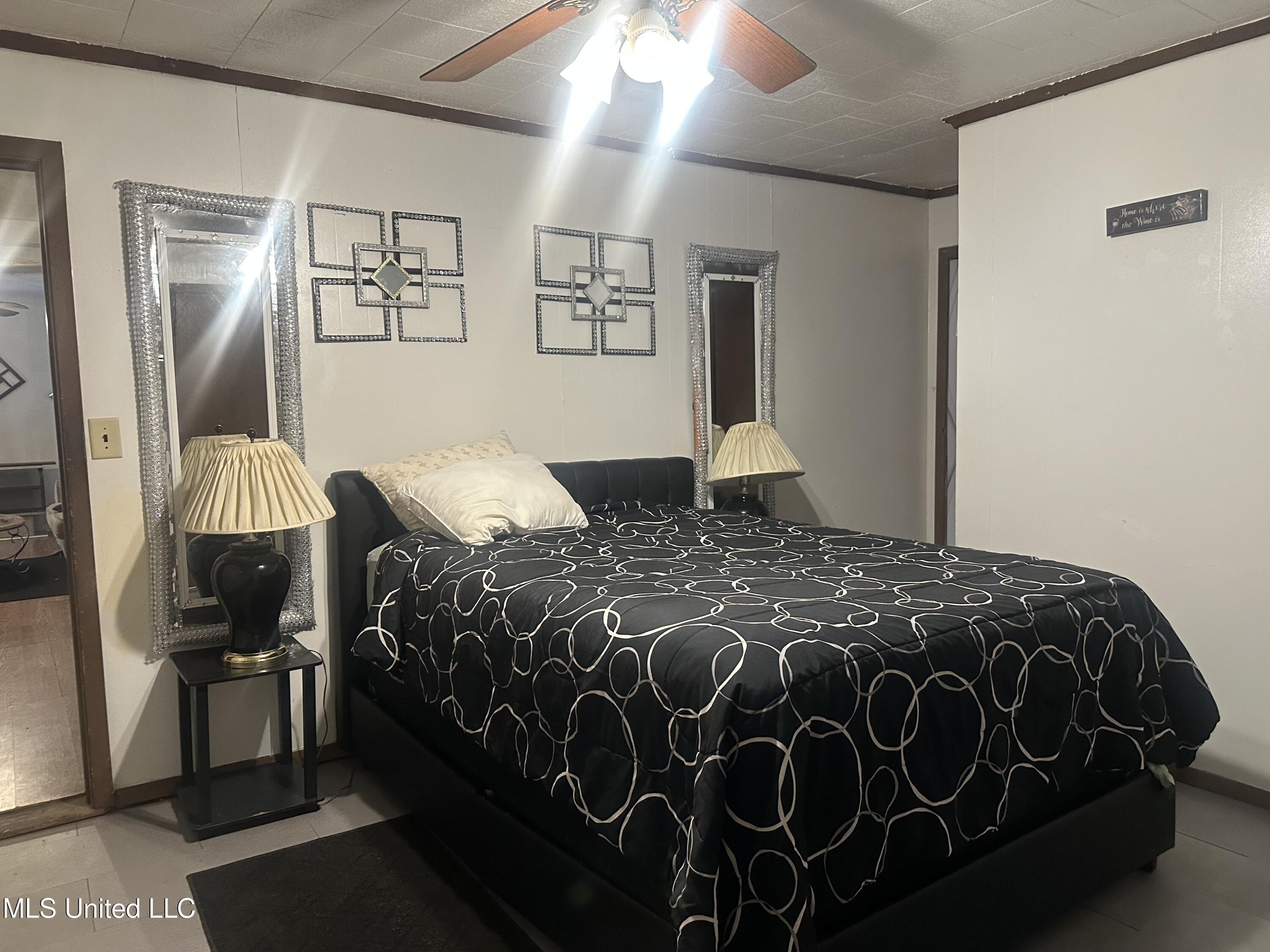 1166 Killarney Street Jackson, MS 39212 - Photo 37 of 51 IMG_5724