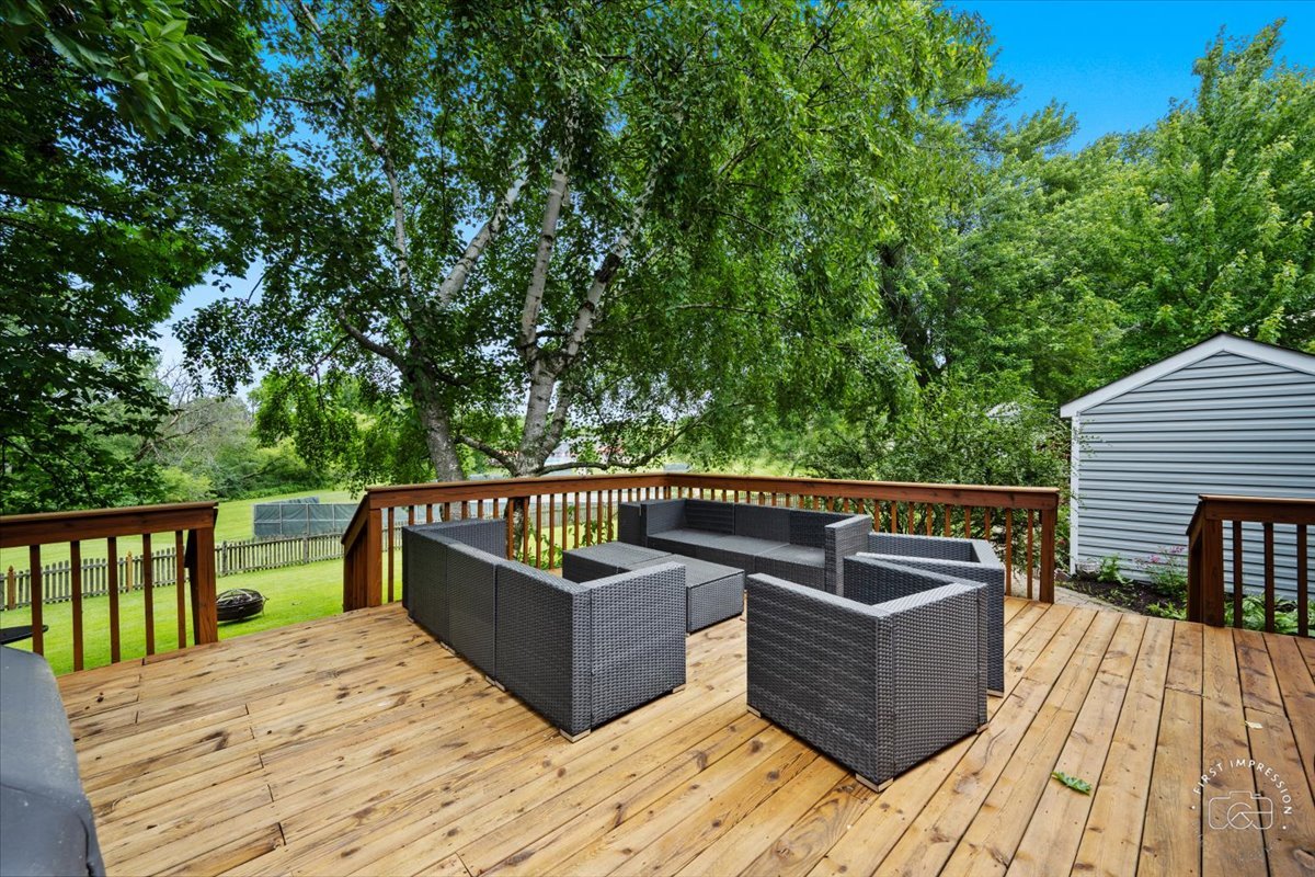 313 Carriage Hill Road Naperville, IL 60565 - Photo 24 of 32 Gallery Image 24