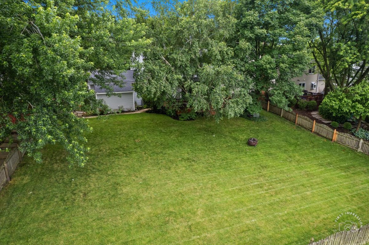 313 Carriage Hill Road Naperville, IL 60565 - Photo 26 of 32 Gallery Image 26