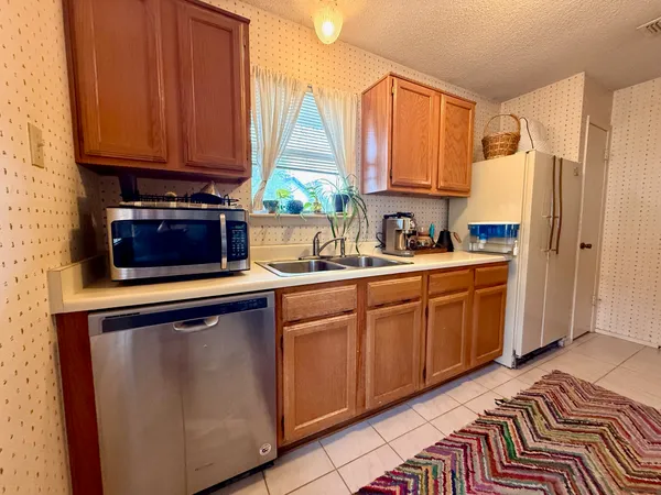 $1,795 | 16704 Whitebrush Loop, Austin, TX 78717