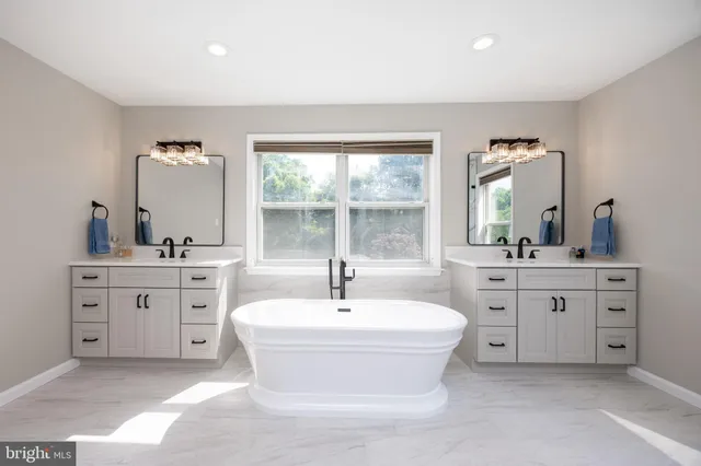 $1,875,000 | 1021 Mulberry Street, Chester Springs, PA 19425