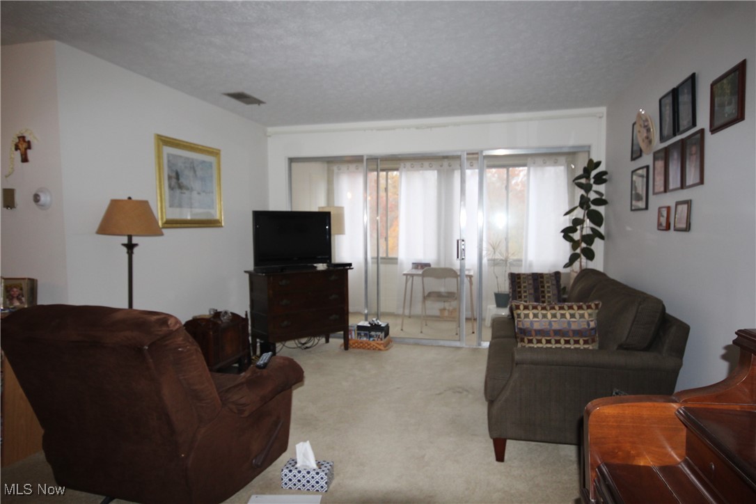 3068 Kent Road, Unit 512 Stow, OH 44224 - Photo 10 of 25 Gallery Image 10